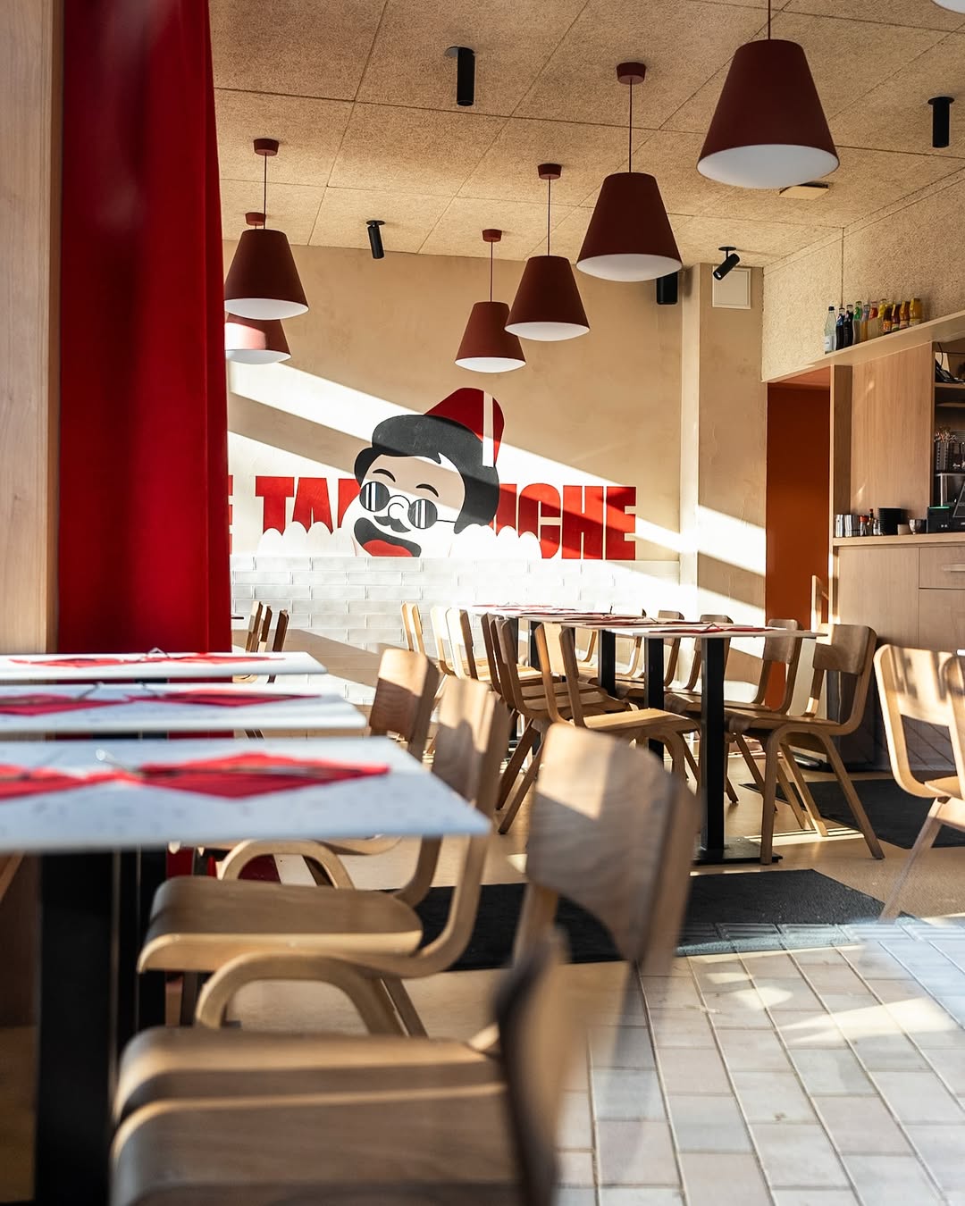 Salle du restaurant Le Tarbouche